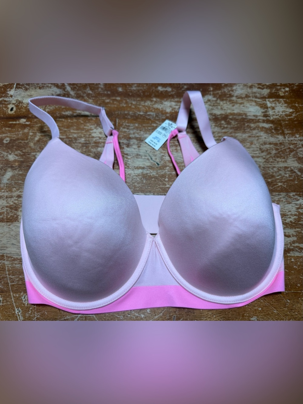 aerie Light Pink Molded T-Shirt Bra with Bright Pink Band
